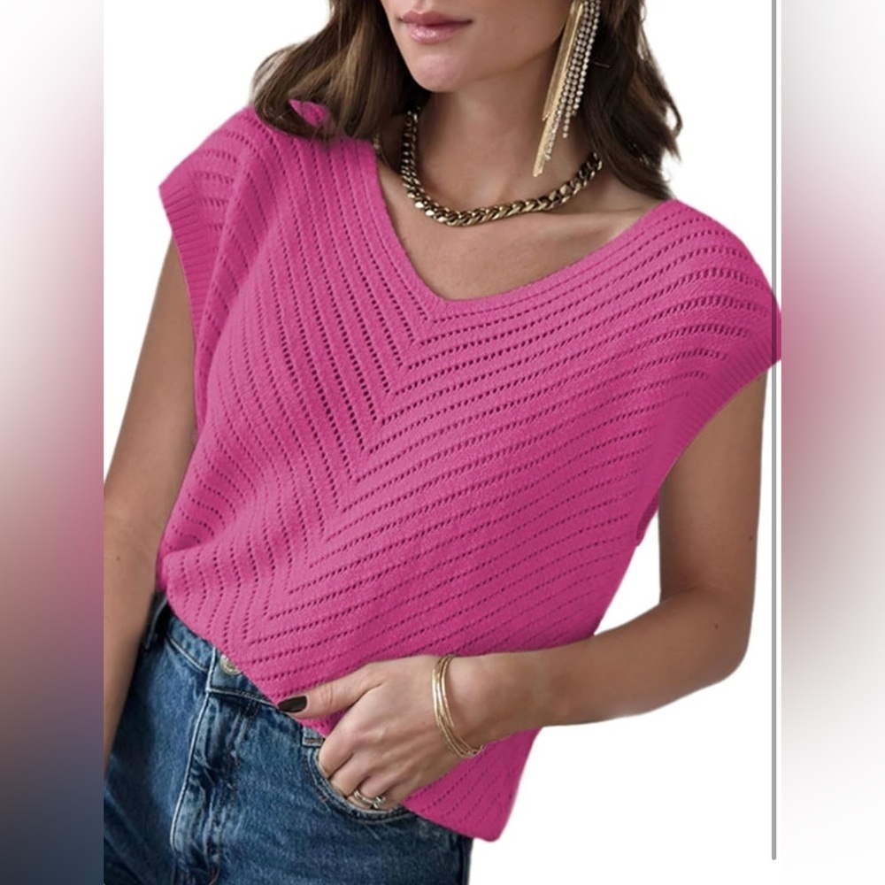 Chic Fuchsia V-Neck Women's Blouse - Picture 3 of 15